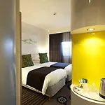 Western Le Rhenan & Restaurant Chez Claude Hotel 4*