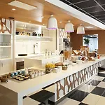 Western Le Rhenan & Restaurant Chez Claude Hotel 4*