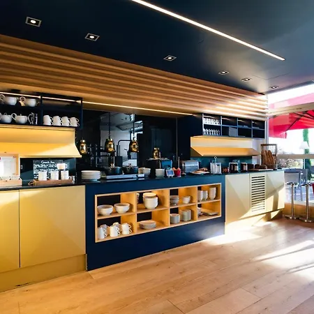 Hotel Western Le Rhénan&restaurant Chez Claude