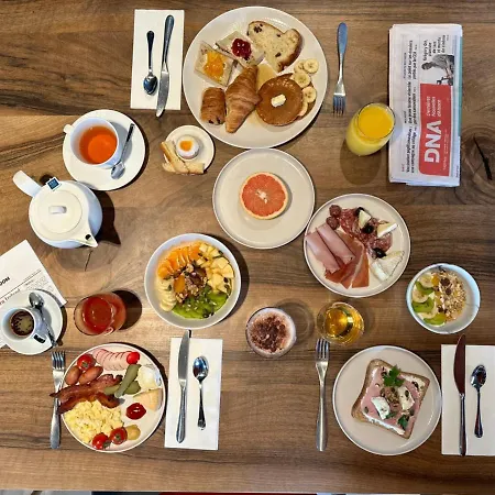 Hotel Western Le Rhenan & Restaurant Chez Claude