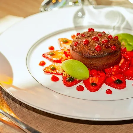 Western Le Rhénan&restaurant Chez Claude Hotel