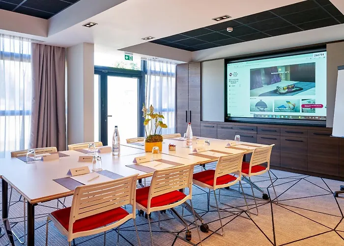 Western Le Rhenan & Restaurant Chez Claude Hotel