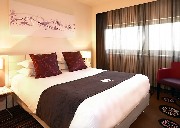 Western Le Rhenan & Restaurant Chez Claude Dorlisheim