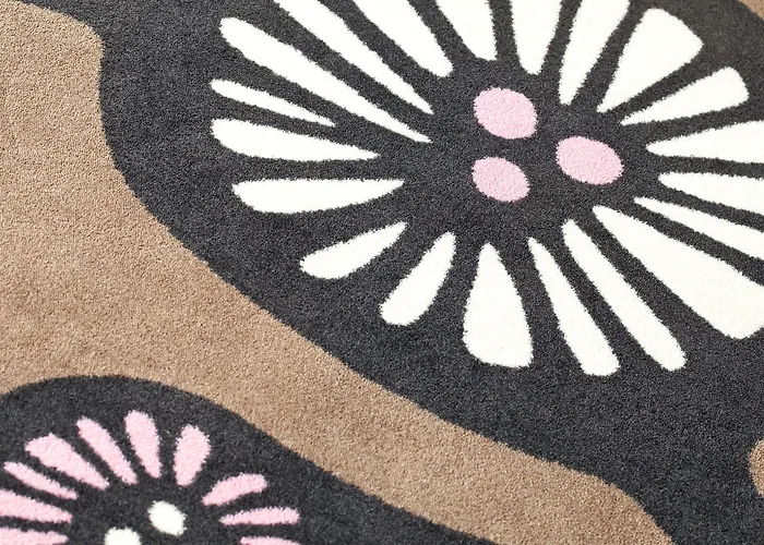 Western Le Rhenan & Restaurant Chez Claude ホテル 4*