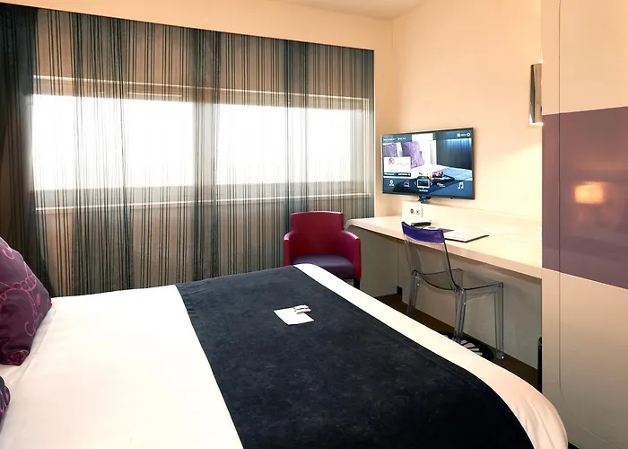 Hotel Western Le Rhenan & Restaurant Chez Claude