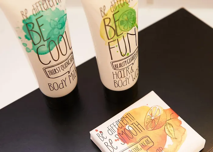 Western Le Rhenan & Restaurant Chez Claude ホテル 4*