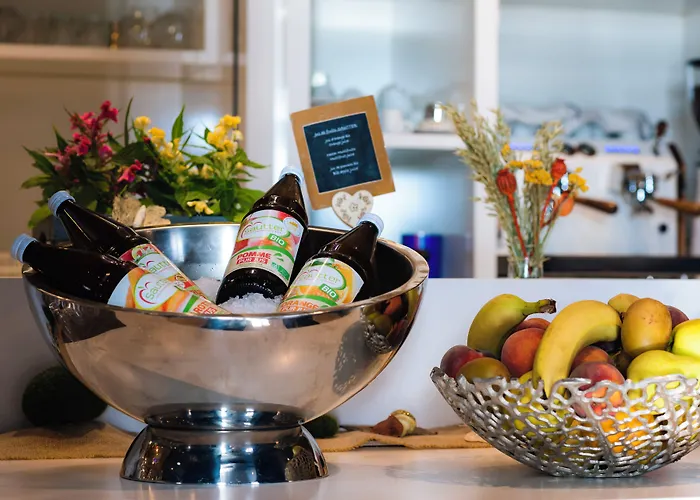 ホテル Western Le Rhenan & Restaurant Chez Claude