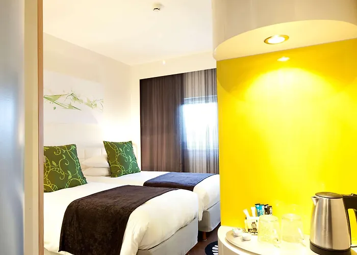 Hotel Western Le Rhenan & Restaurant Chez Claude