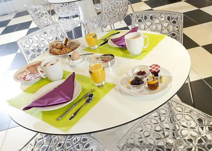 Western Le Rhenan & Restaurant Chez Claude 4*